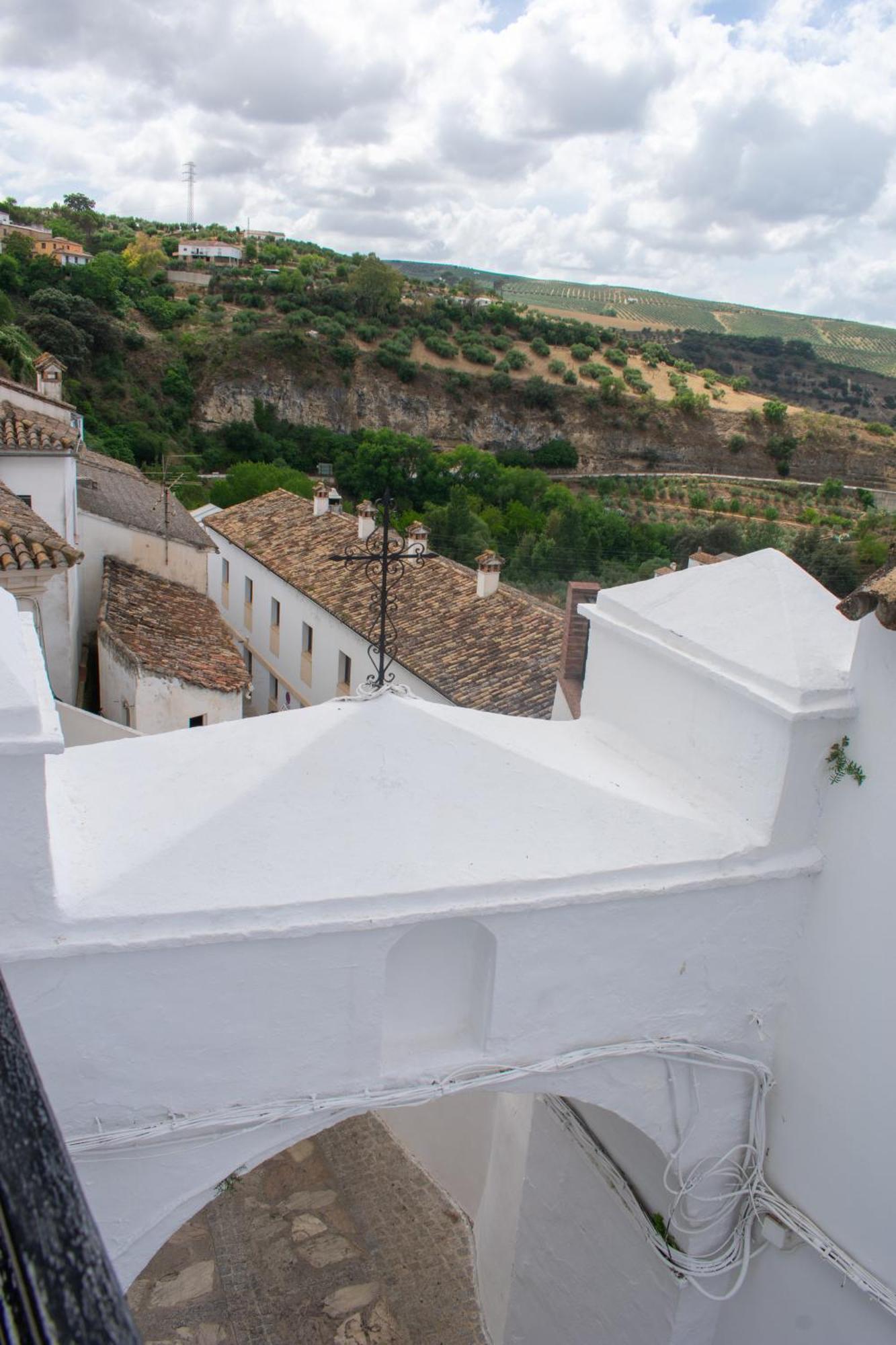 Vila Casa Puerta Arabe Setenil De Las Bodegas Exteriér fotografie