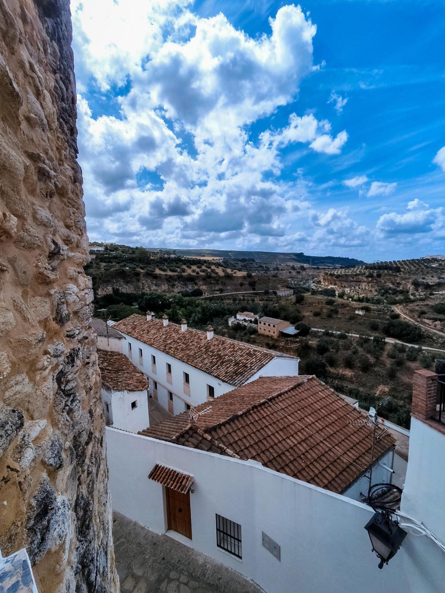 Vila Casa Puerta Arabe Setenil De Las Bodegas Exteriér fotografie